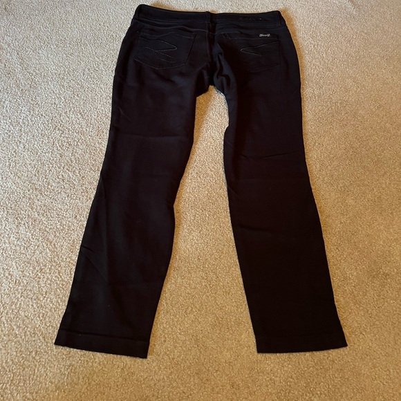 NWOT black Seven 7 stretchy and skinny pants - Picture 4 of 4